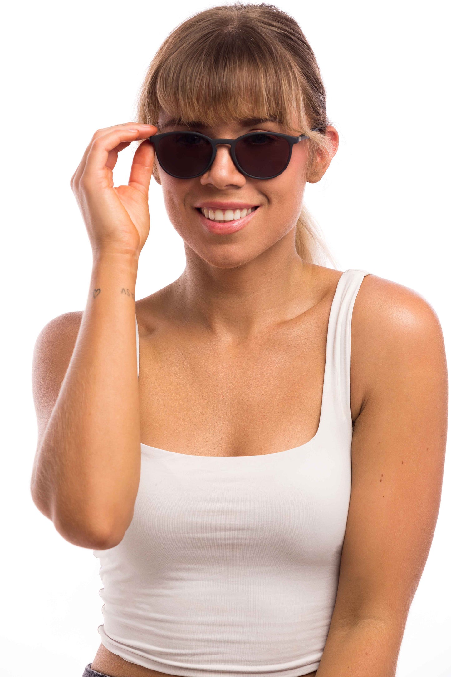 Woman Wearing Echo Sunglasses Prescription (Grey)